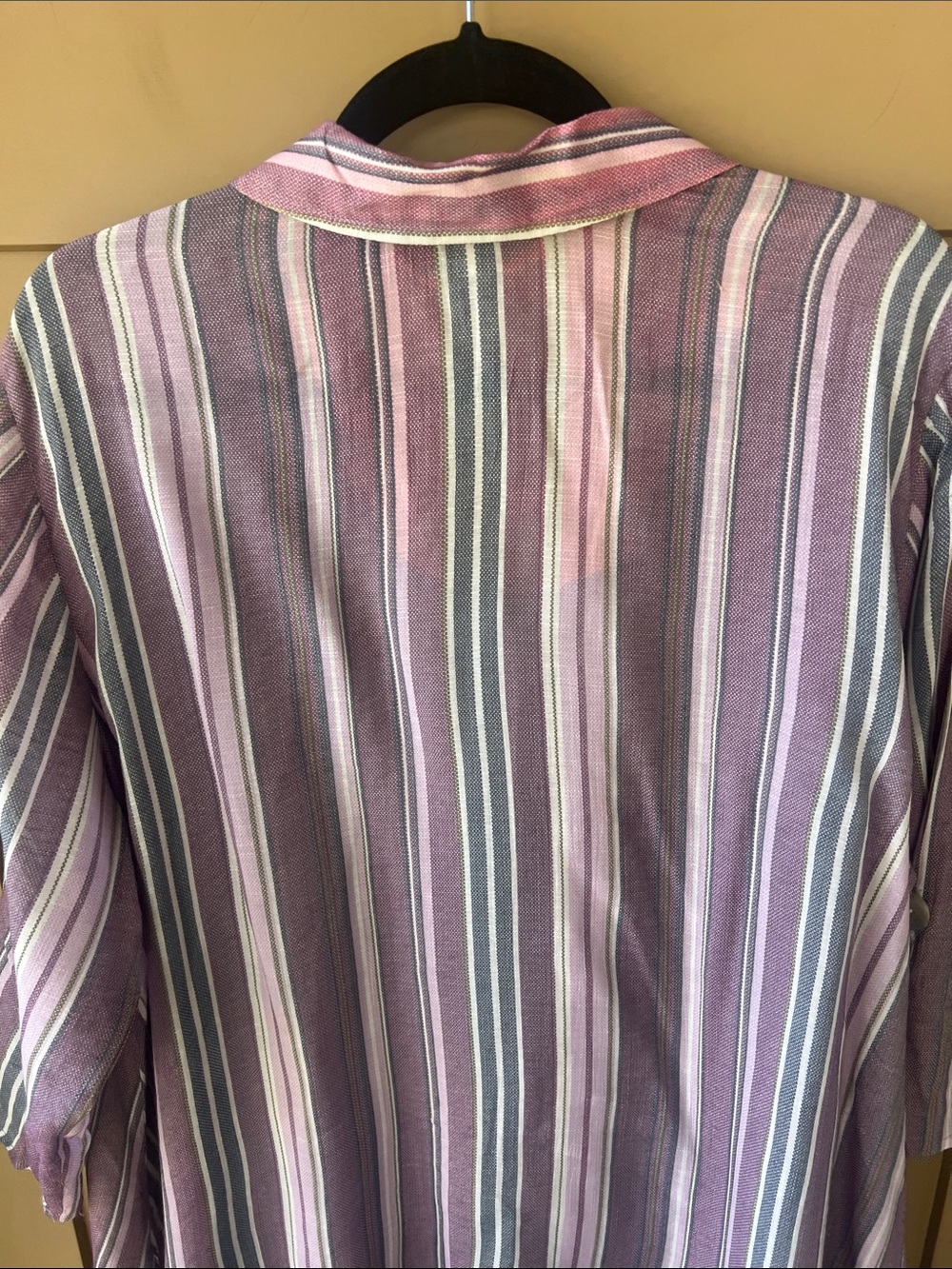 Catherine’s 18/20WP Lilac Stripe Button Down Elbow Sleeve Shirt Mother of Pearl - Picture 9 of 9